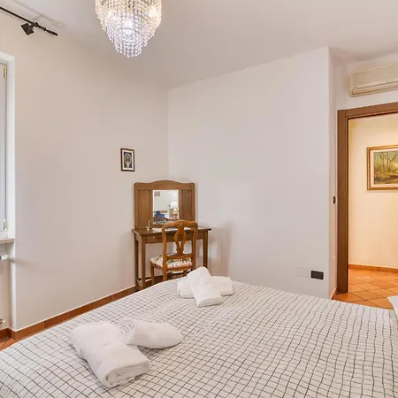 Apartmán La Casetta Sull'albero - Happy Albenga