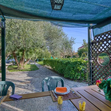 La Casetta Sull'albero Child Friendly - Happy Albenga