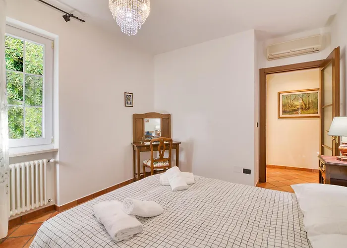 Appartement La Casetta Sull'albero 900m From The Sea - Happy Albenga
