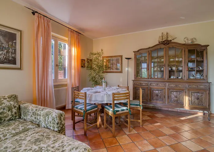 La Casetta Sull'albero 900m From The Sea - Happy