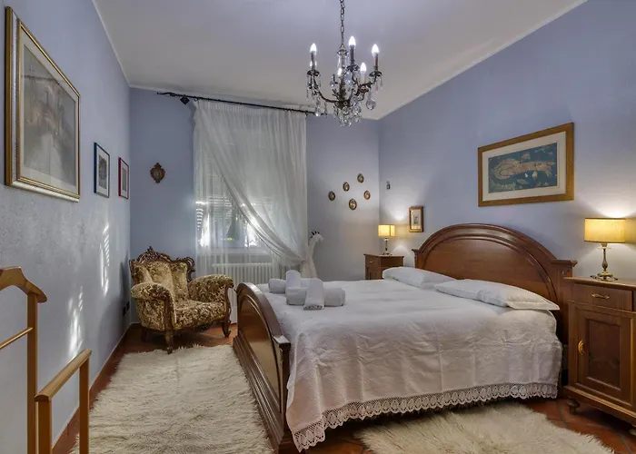 La Casetta Sull'albero 900m From The Sea - Happy *